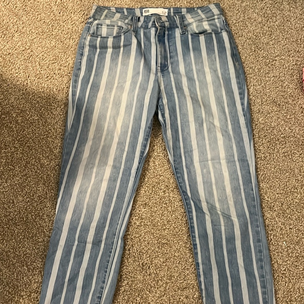 Stylish Jeans